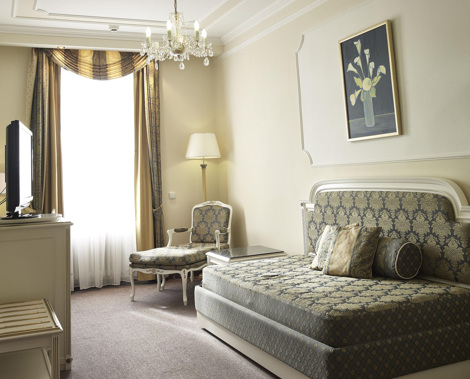 Esplanade Spa And Golf Resort Mariánské Lázně Εξωτερικό φωτογραφία